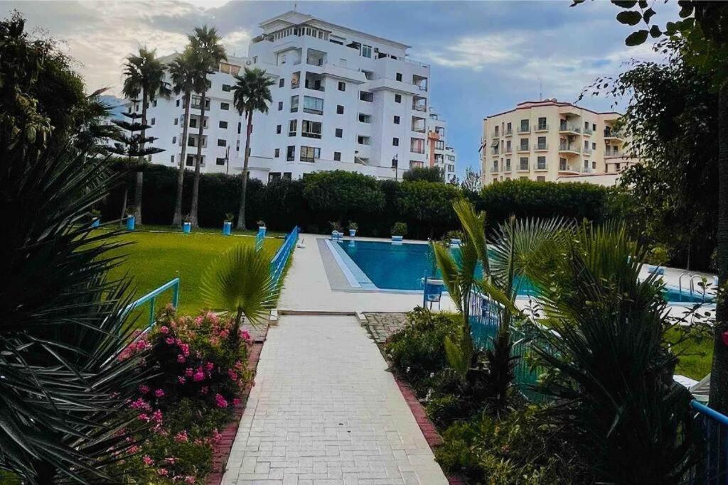 Complexe Le Printemps Avec Piscine Et Balcon * Tangier